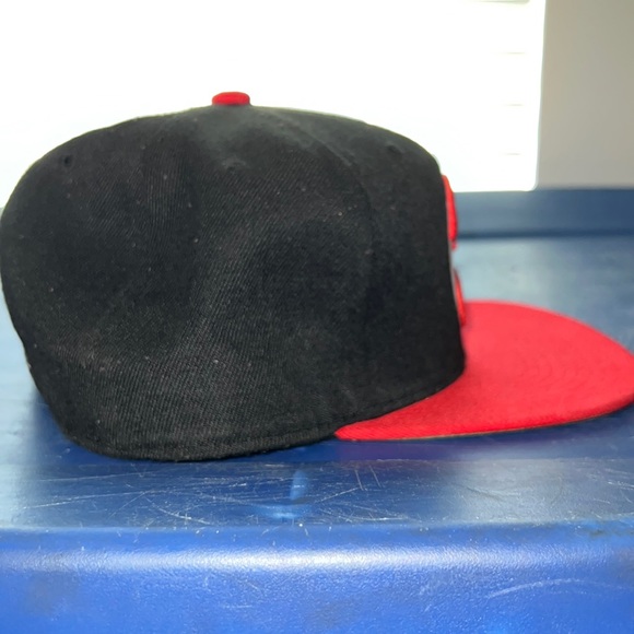 Hat - Picture 4 of 4